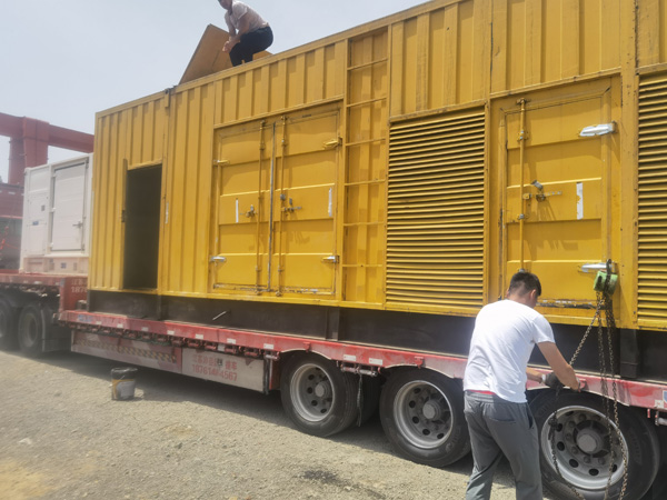 高州发电机出租100KW发电机需要什么规格的电缆线？